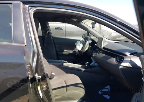 2019 Toyota C-Hr Le из США, поврежденный, VIN JTNKHMBX9K1039701